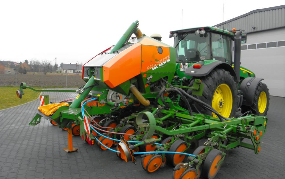Σπαρτική μηχανή Amazone EDX 6000-2C Xpress 8 rzedowy, Nie Malowany, Stan Bardzo Dobry: φωτογραφία 6