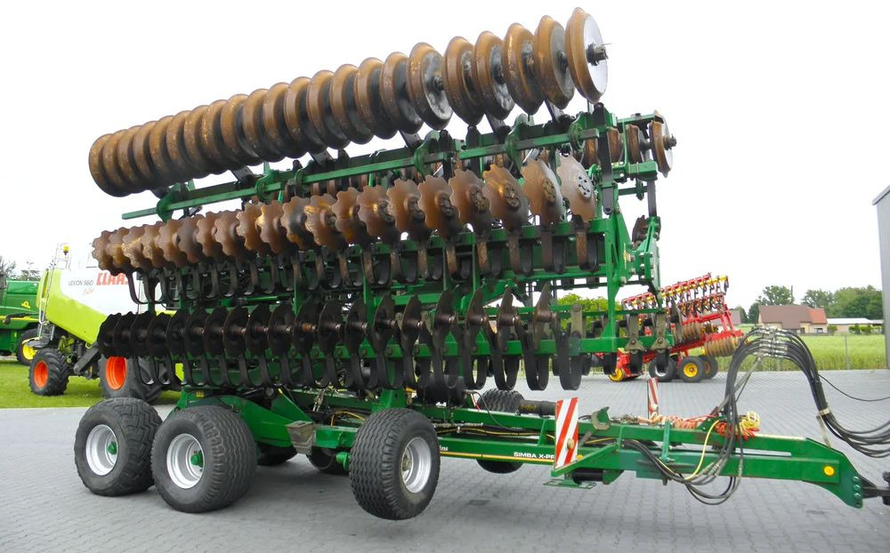 Great Plains Simba X-Prees 10 Stan Bardzo Dobry, 2014 Rok, Nie Malowana - Μηχανή οργώματος: φωτογραφία 1 Great Plains Simba X-Prees 10 Stan Bardzo Dobry, 2014 Rok, Nie Malowana - Μηχανή οργώματος: φωτογραφία 1