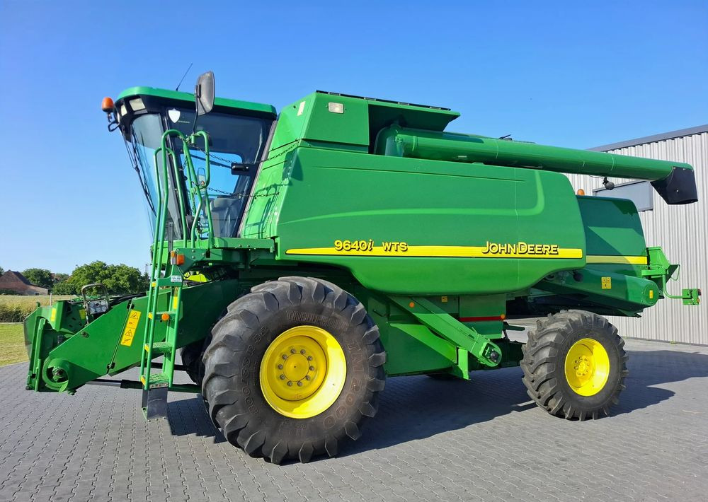 John Deere WTS 9640i 2005 Rok, heder 6,1m, Stol do rzepaku, Nie Malowany, Stan Bardzo Dobry - Θεριζοαλωνιστική μηχανή: φωτογραφία 1 John Deere WTS 9640i 2005 Rok, heder 6,1m, Stol do rzepaku, Nie Malowany, Stan Bardzo Dobry - Θεριζοαλωνιστική μηχανή: φωτογραφία 1