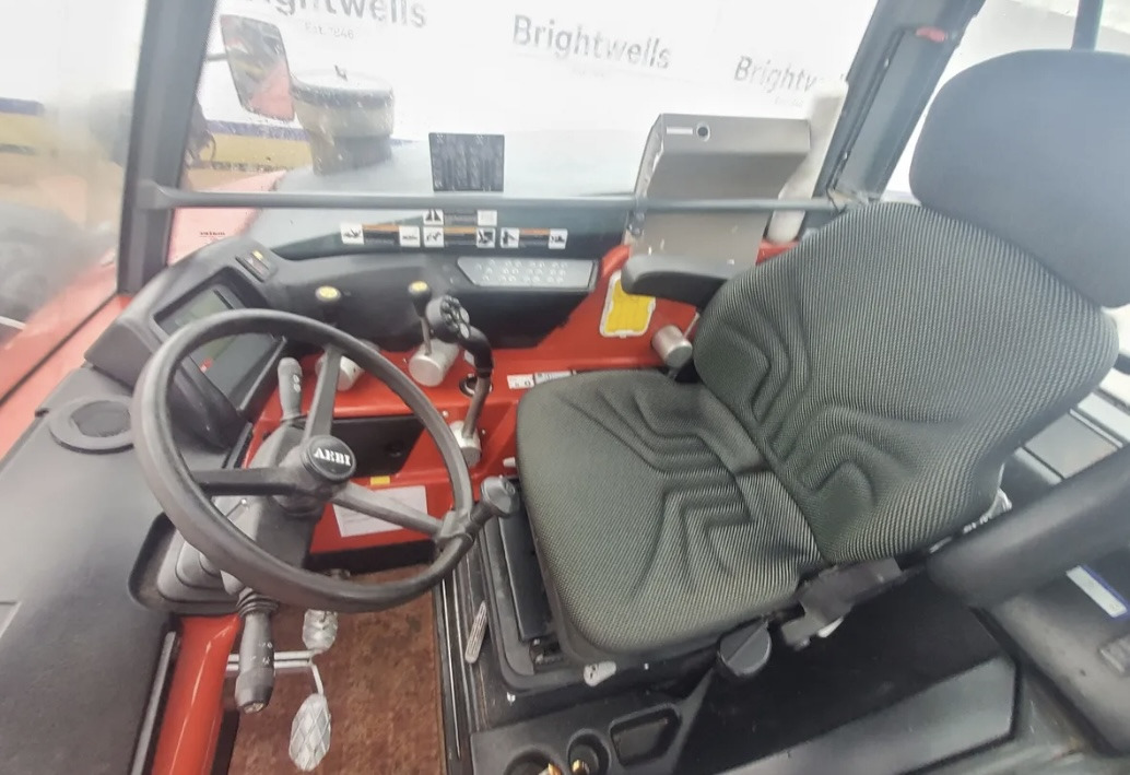 AEBI Tt280 tt 280 - Τρακτέρ: φωτογραφία 5 AEBI Tt280 tt 280 - Τρακτέρ: φωτογραφία 5