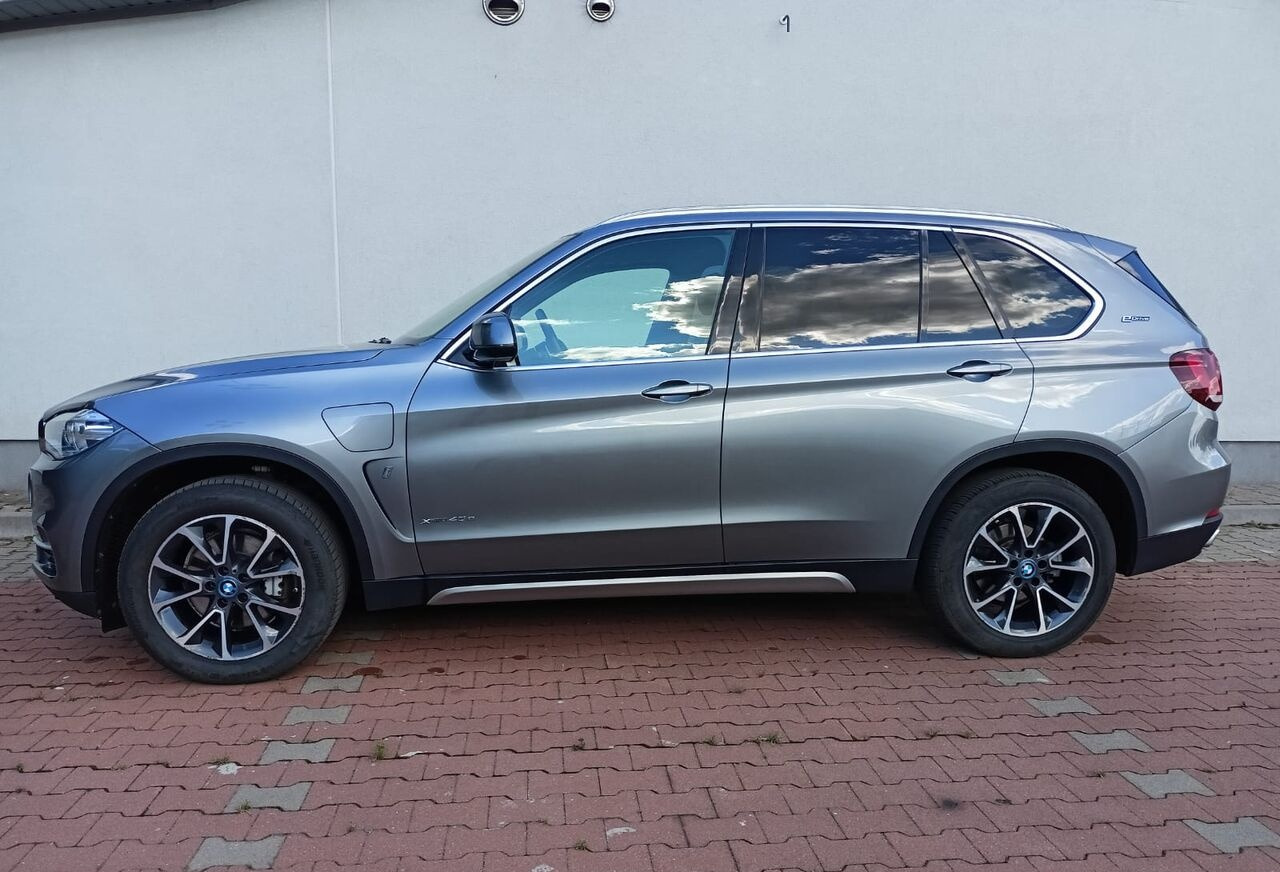 BMW X5 - SUV: φωτογραφία 3 BMW X5 - SUV: φωτογραφία 3