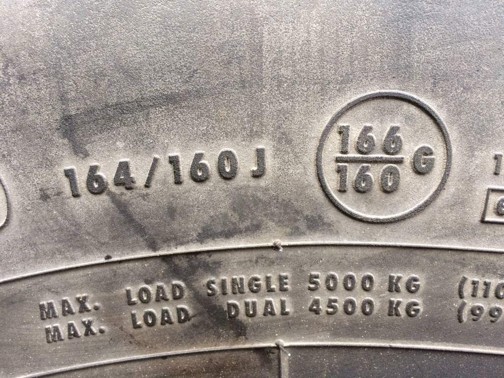 Continental 14.00R20 HCS - USED NN 95% - Ελαστικό για Φορτηγό: φωτογραφία 4 Continental 14.00R20 HCS - USED NN 95% - Ελαστικό για Φορτηγό: φωτογραφία 4