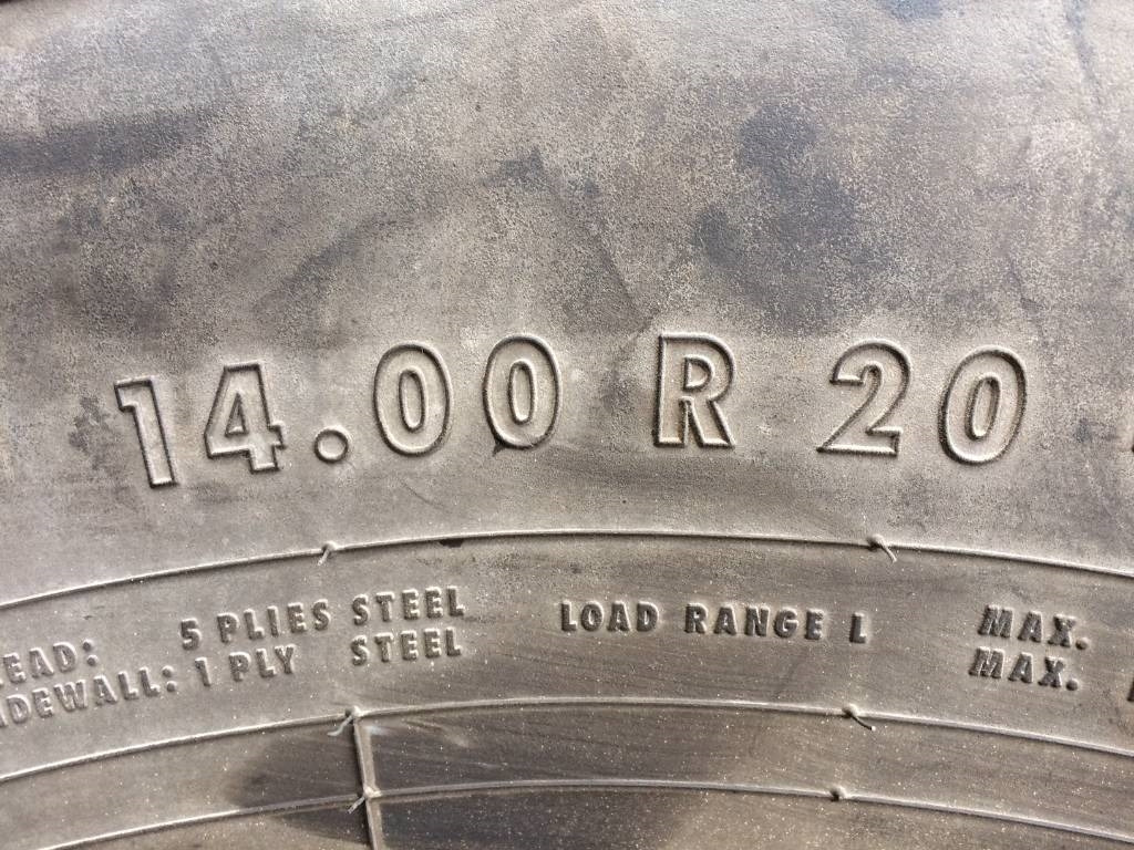 Continental 14.00R20 HCS - USED NN 95% - Ελαστικό για Φορτηγό: φωτογραφία 5 Continental 14.00R20 HCS - USED NN 95% - Ελαστικό για Φορτηγό: φωτογραφία 5