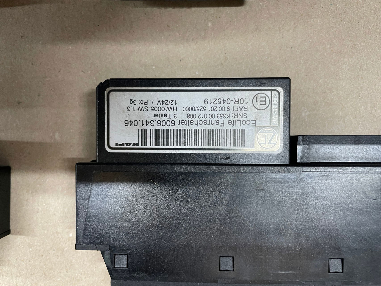 ZF ZF Ecolife Fahrschalter Gangwahlschalter 6006.341.033 6006.341.027 Schalter - Ηλεκτρικό σύστημα για Λεωφορείο: φωτογραφία 3 ZF ZF Ecolife Fahrschalter Gangwahlschalter 6006.341.033 6006.341.027 Schalter - Ηλεκτρικό σύστημα για Λεωφορείο: φωτογραφία 3