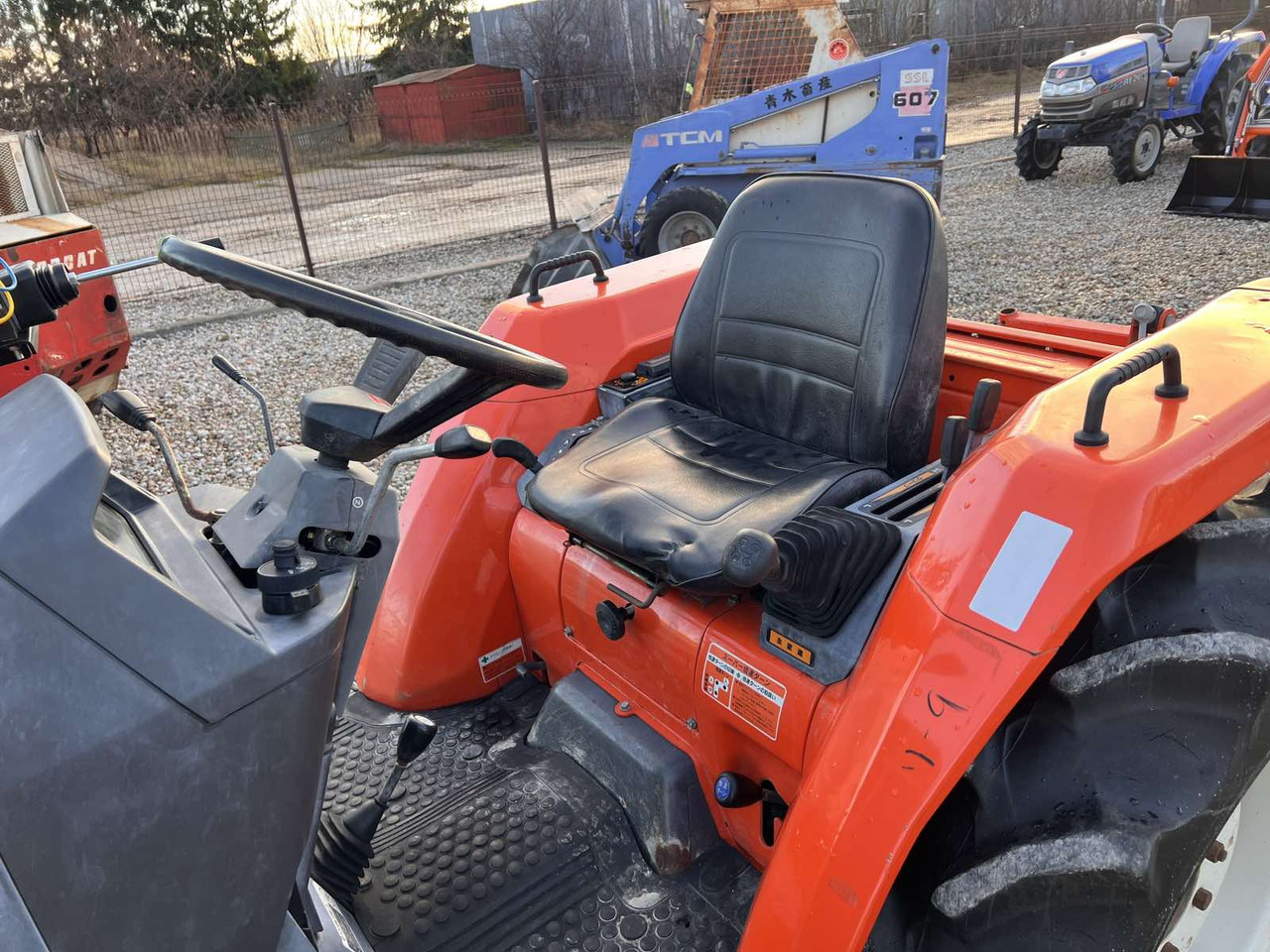 Kubota GL25 - Μικρό τρακτέρ: φωτογραφία 3 Kubota GL25 - Μικρό τρακτέρ: φωτογραφία 3