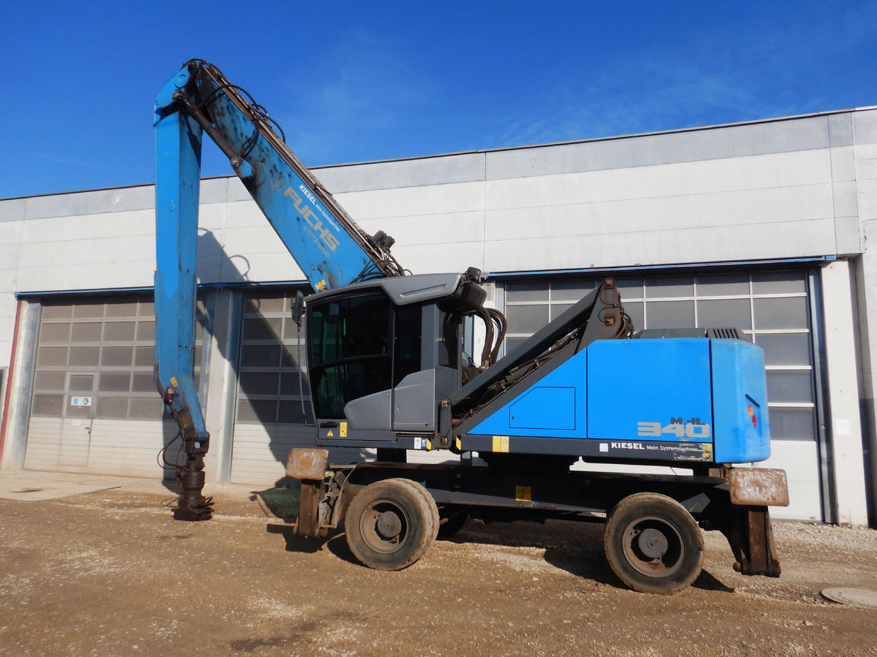 Fuchs MHL 340 F - Μηχάνημα Διαχείρισης Υλικών: φωτογραφία 2 Fuchs MHL 340 F - Μηχάνημα Διαχείρισης Υλικών: φωτογραφία 2