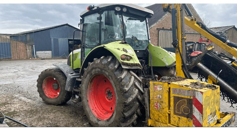 CLAAS ARION 610 - Τρακτέρ: φωτογραφία 2 CLAAS ARION 610 - Τρακτέρ: φωτογραφία 2