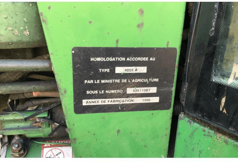 Τρακτέρ JOHN DEERE 4055: φωτογραφία 8