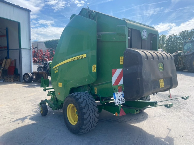 JOHN DEERE V461M - Χορτοδετική μηχανή στρόγγυλης μπάλας: φωτογραφία 2 JOHN DEERE V461M - Χορτοδετική μηχανή στρόγγυλης μπάλας: φωτογραφία 2