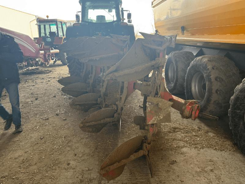 KUHN MULTIMASTER 122 - Άροτρο: φωτογραφία 3 KUHN MULTIMASTER 122 - Άροτρο: φωτογραφία 3