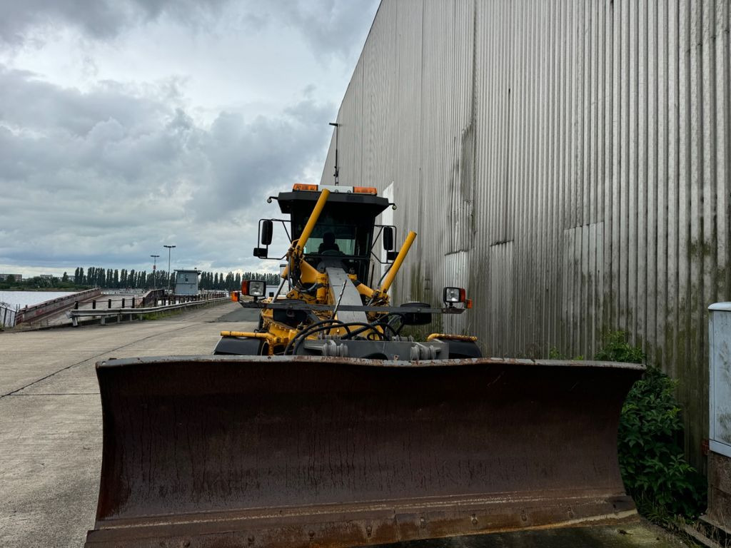 Volvo G746B - Γκρέιντερ: φωτογραφία 3 Volvo G746B - Γκρέιντερ: φωτογραφία 3