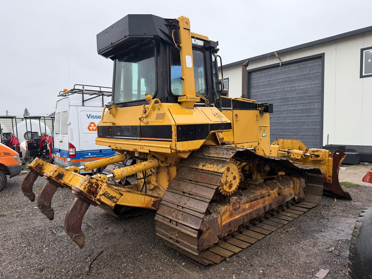 BULLDOZER CATERPILLAR D5 - Μπουλντόζα: φωτογραφία 3 BULLDOZER CATERPILLAR D5 - Μπουλντόζα: φωτογραφία 3