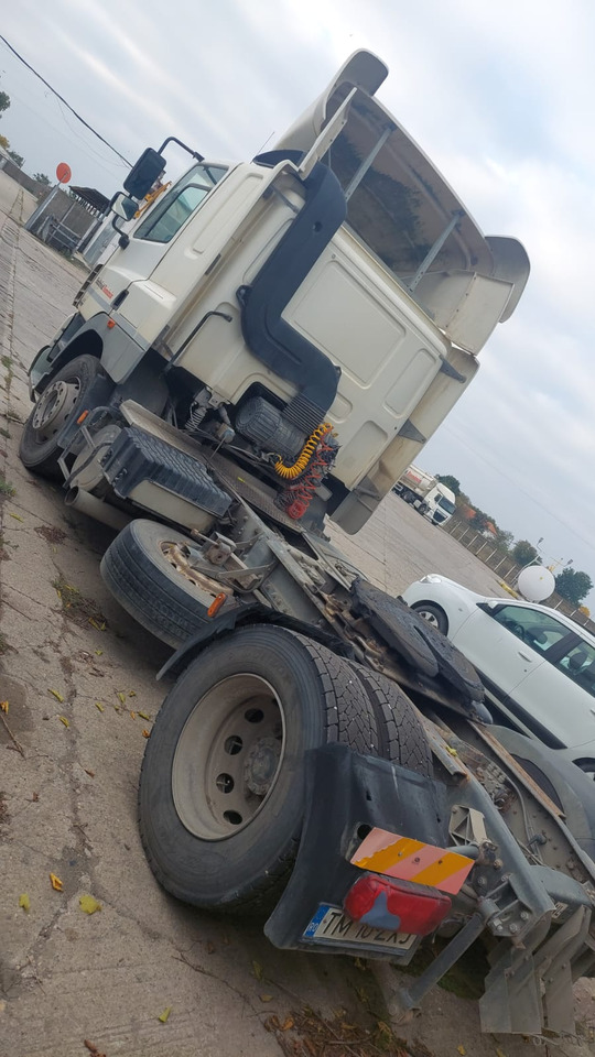 DAF CF 85.43 Tractor Head - Τράκτορας: φωτογραφία 4 DAF CF 85.43 Tractor Head - Τράκτορας: φωτογραφία 4
