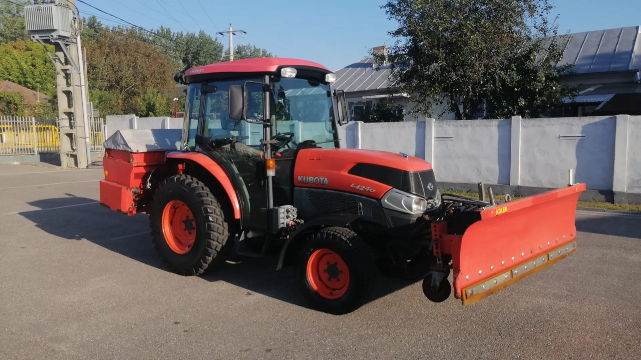 KUBOTA L4240 Narrow spaces tractor/vineyard/fruit tree/communal, TOP ! - Τρακτέρ: φωτογραφία 1 KUBOTA L4240 Narrow spaces tractor/vineyard/fruit tree/communal, TOP ! - Τρακτέρ: φωτογραφία 1