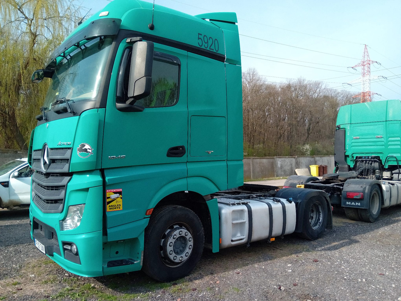 Mercedes-Benz Actros 18.45 - Τράκτορας: φωτογραφία 3 Mercedes-Benz Actros 18.45 - Τράκτορας: φωτογραφία 3