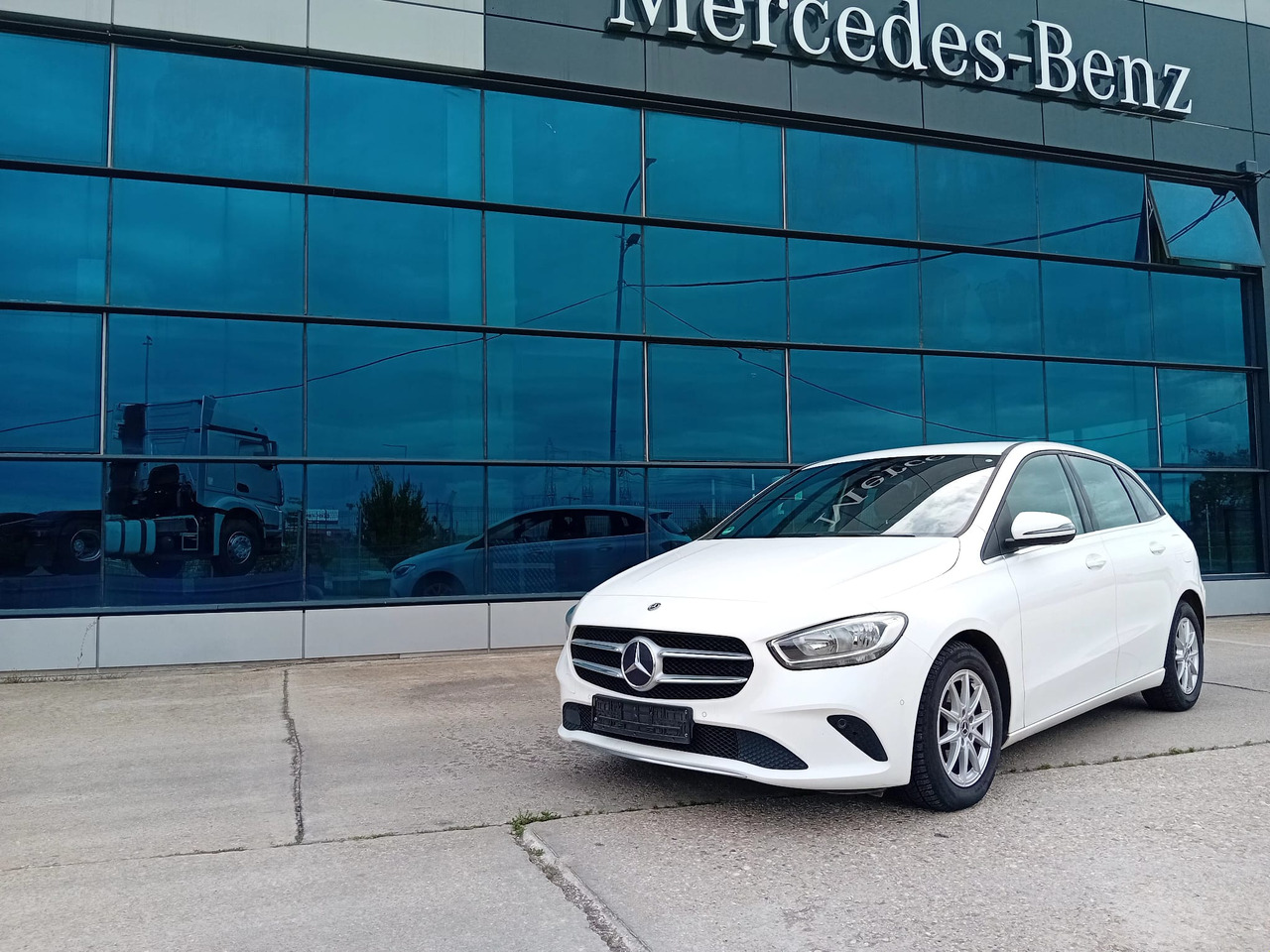 Mercedes-Benz B 180d, TOP !!! - Λιμουζίνα/ Sedan: φωτογραφία 2 Mercedes-Benz B 180d, TOP !!! - Λιμουζίνα/ Sedan: φωτογραφία 2