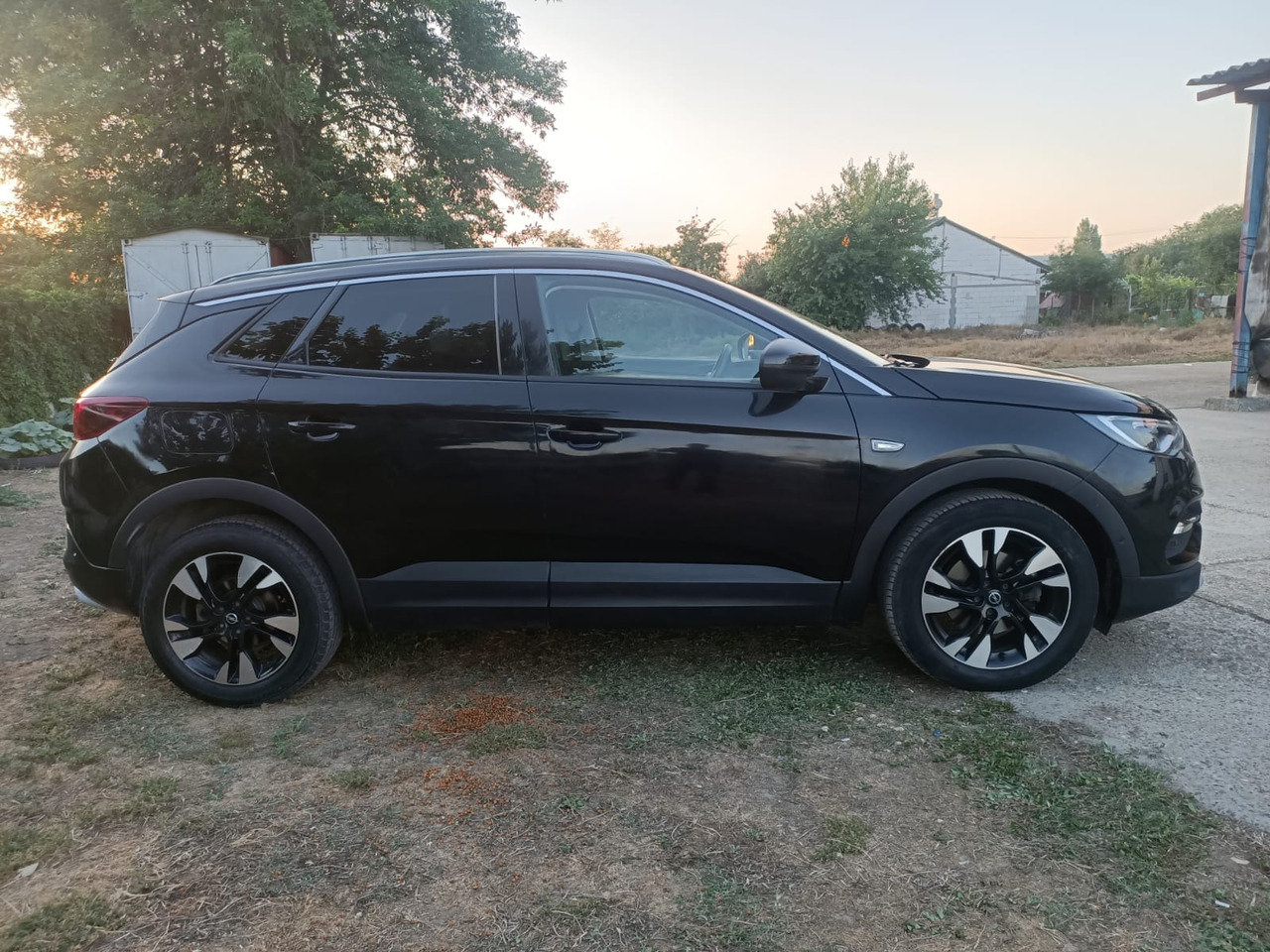 OPEL GRANDLAND X - SUV: φωτογραφία 5 OPEL GRANDLAND X - SUV: φωτογραφία 5