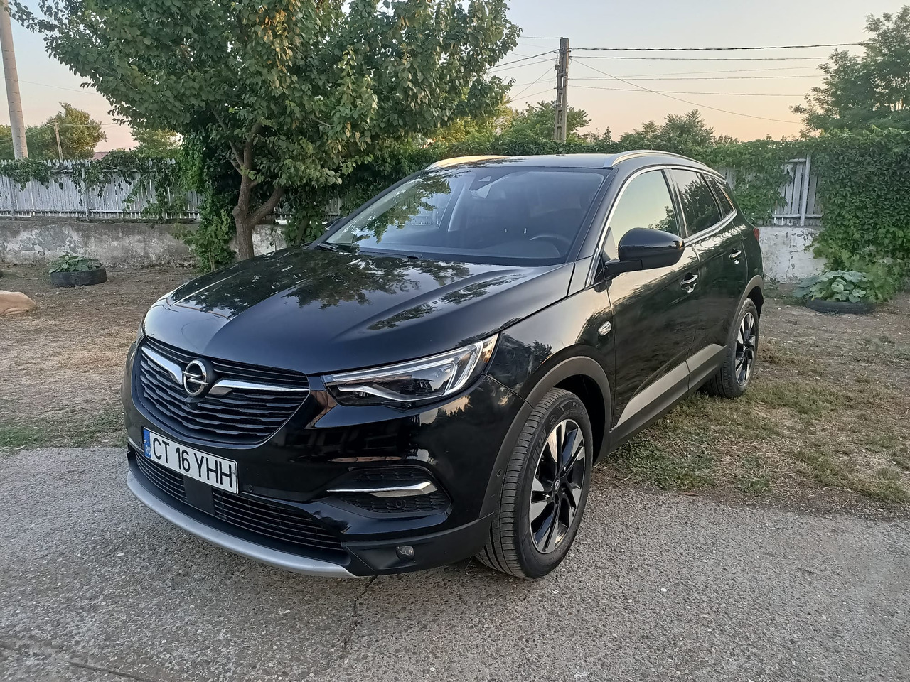 OPEL GRANDLAND X - SUV: φωτογραφία 1 OPEL GRANDLAND X - SUV: φωτογραφία 1