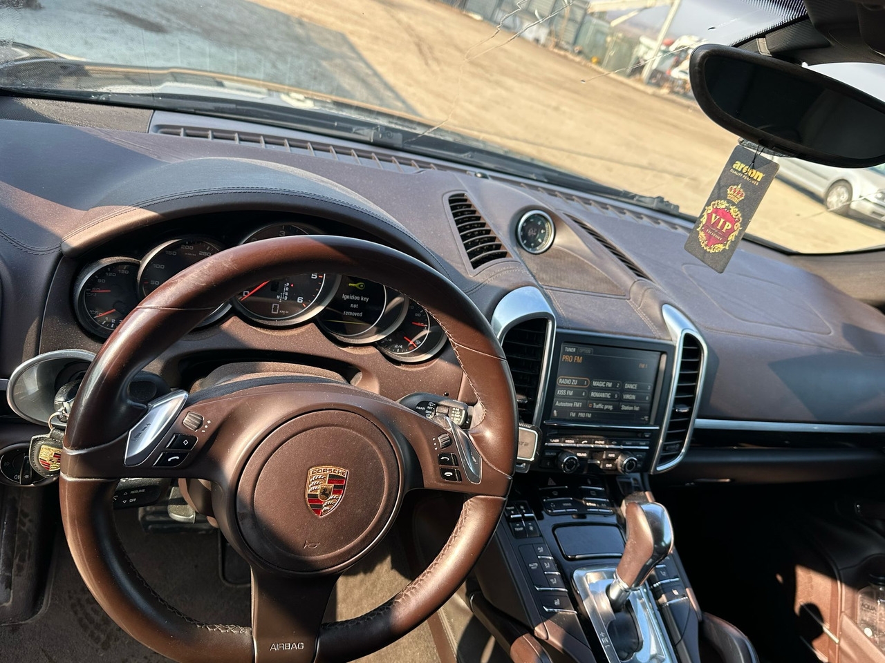 PORSCHE CAYENNE - SUV: φωτογραφία 3 PORSCHE CAYENNE - SUV: φωτογραφία 3