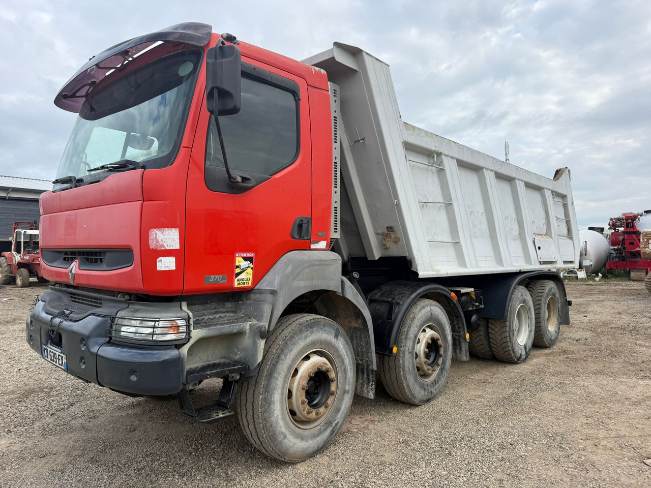 RENAULT KERAX TIPPER - Φορτηγό ανατρεπόμενο: φωτογραφία 2 RENAULT KERAX TIPPER - Φορτηγό ανατρεπόμενο: φωτογραφία 2