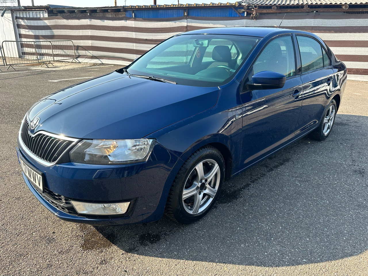 SKODA RAPID - Λιμουζίνα/ Sedan: φωτογραφία 1 SKODA RAPID - Λιμουζίνα/ Sedan: φωτογραφία 1