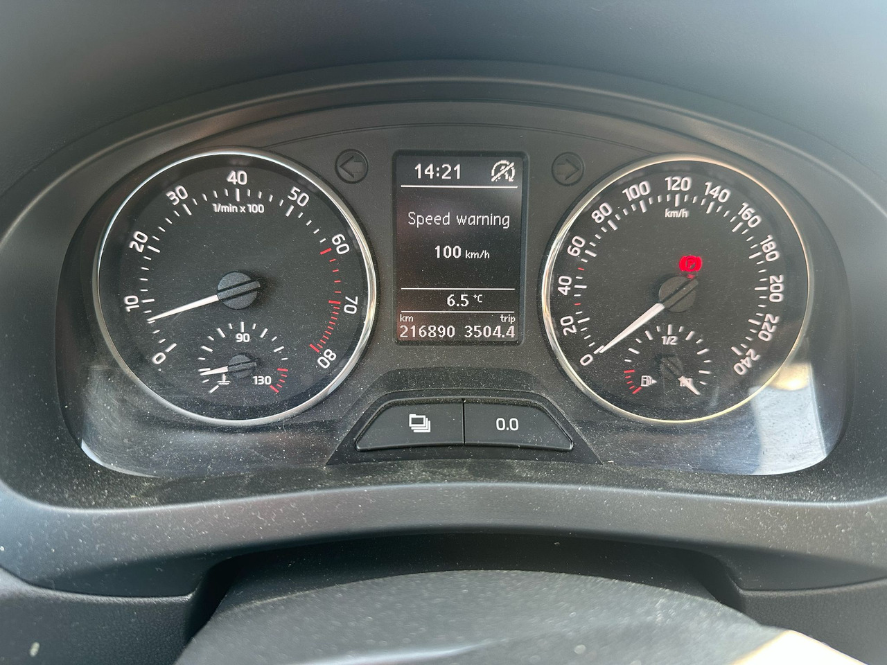 SKODA RAPID - Αυτοκίνητο: φωτογραφία 4 SKODA RAPID - Αυτοκίνητο: φωτογραφία 4