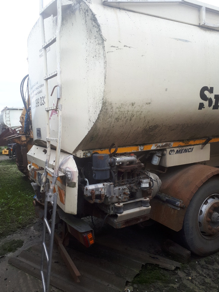 VOLVO FM12 Animal Feed Tank Truck - Φορτηγό βυτιοφόρο: φωτογραφία 5 VOLVO FM12 Animal Feed Tank Truck - Φορτηγό βυτιοφόρο: φωτογραφία 5