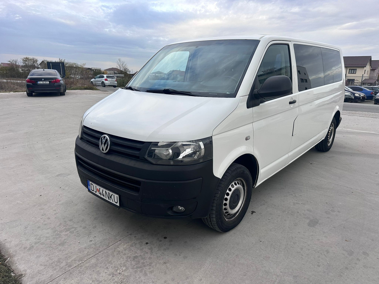 Volkswagen Transporter - Αυτοκίνητο: φωτογραφία 1 Volkswagen Transporter - Αυτοκίνητο: φωτογραφία 1