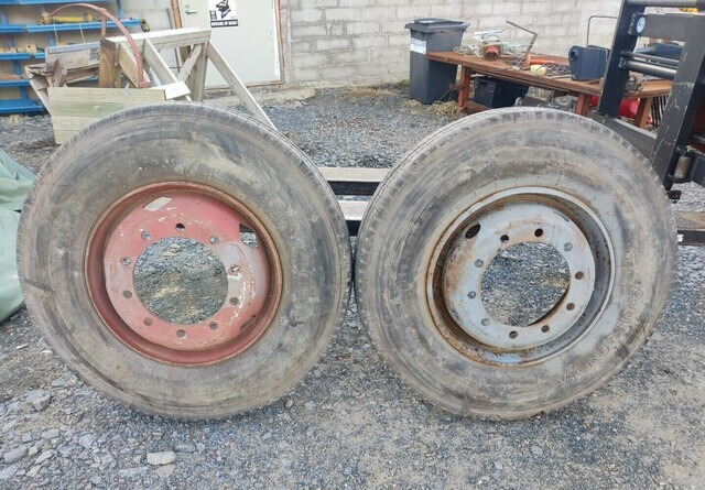 11R22.5 Kuorma-auton renkaat - 2kpl - Ελαστικό για Φορτηγό: φωτογραφία 2 11R22.5 Kuorma-auton renkaat - 2kpl - Ελαστικό για Φορτηγό: φωτογραφία 2