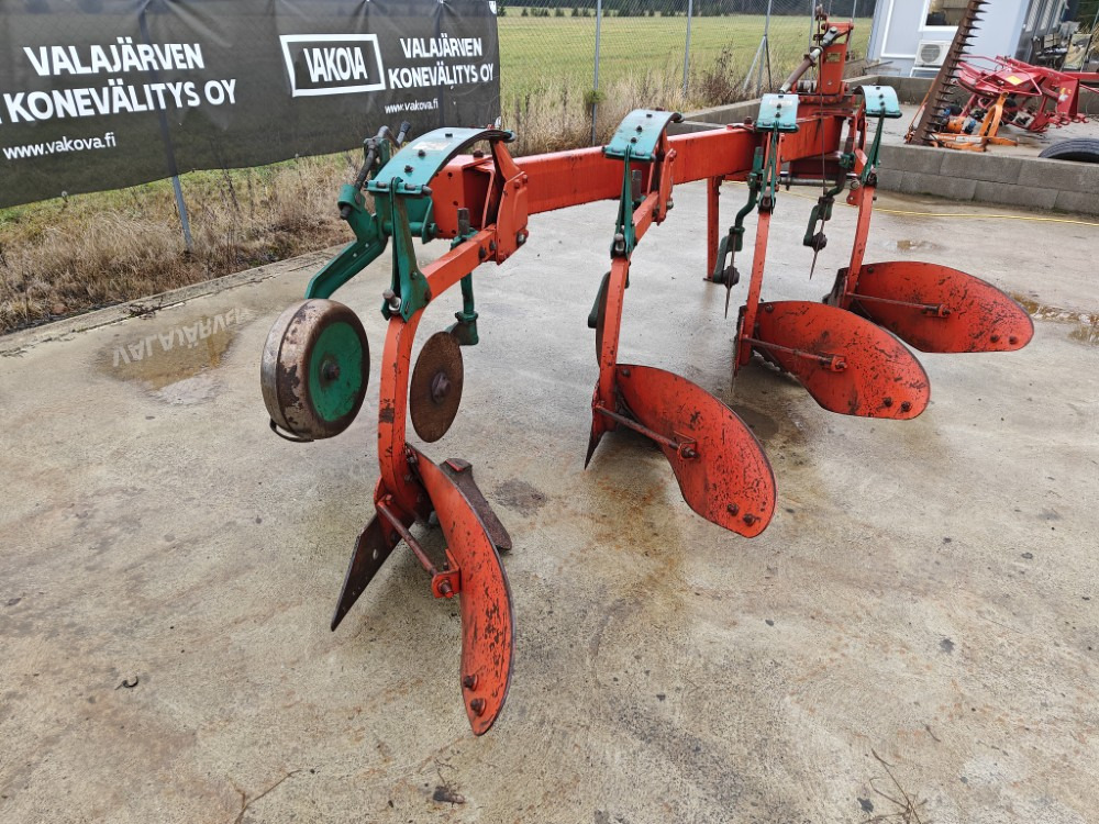 KVERNELAND AB85 4-siipinen sarka-aura - Άροτρο: φωτογραφία 3 KVERNELAND AB85 4-siipinen sarka-aura - Άροτρο: φωτογραφία 3