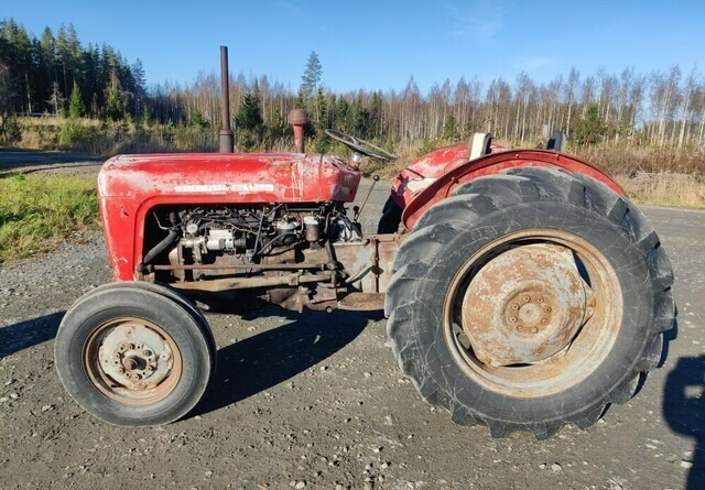 Massey Ferguson 35 - rekisterissä - KATSO VIDEO - Τρακτέρ: φωτογραφία 2 Massey Ferguson 35 - rekisterissä - KATSO VIDEO - Τρακτέρ: φωτογραφία 2
