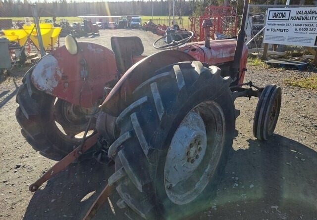 Massey Ferguson 35 - rekisterissä - KATSO VIDEO - Τρακτέρ: φωτογραφία 5 Massey Ferguson 35 - rekisterissä - KATSO VIDEO - Τρακτέρ: φωτογραφία 5
