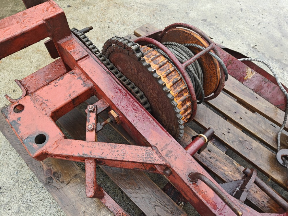 Remet Traktorivinssi - korjattavaksi - Σχιστικό ξύλων: φωτογραφία 5 Remet Traktorivinssi - korjattavaksi - Σχιστικό ξύλων: φωτογραφία 5