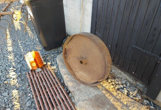 Tukipyörä vanhaan sarka-auraan - Άροτρο: φωτογραφία 2 Tukipyörä vanhaan sarka-auraan - Άροτρο: φωτογραφία 2