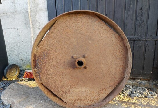 Tukipyörä vanhaan sarka-auraan - Άροτρο: φωτογραφία 3 Tukipyörä vanhaan sarka-auraan - Άροτρο: φωτογραφία 3