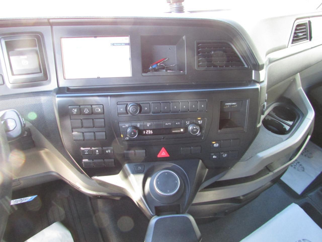 MAN TGX 18.470 4x2 LL SA - Τράκτορας: φωτογραφία 5 MAN TGX 18.470 4x2 LL SA - Τράκτορας: φωτογραφία 5