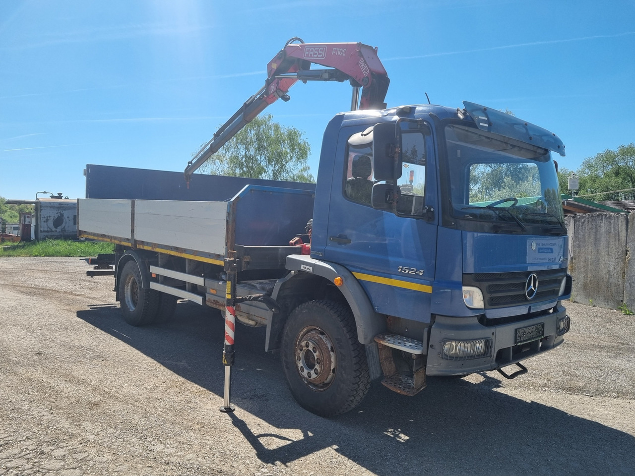 MERCEDES-BENZ 1524 4x4 + FASSI 110 RADIO CTRL + FRONT WINCH - Φορτηγό με ανοιχτή καρότσα, Φορτηγό με γερανό: φωτογραφία 3 MERCEDES-BENZ 1524 4x4 + FASSI 110 RADIO CTRL + FRONT WINCH - Φορτηγό με ανοιχτή καρότσα, Φορτηγό με γερανό: φωτογραφία 3