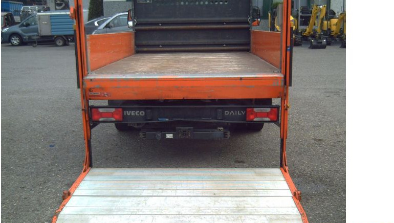 Iveco DAILYdaily 35-140 - Μικρό φορτηγό με καρότσα: φωτογραφία 4 Iveco DAILYdaily 35-140 - Μικρό φορτηγό με καρότσα: φωτογραφία 4