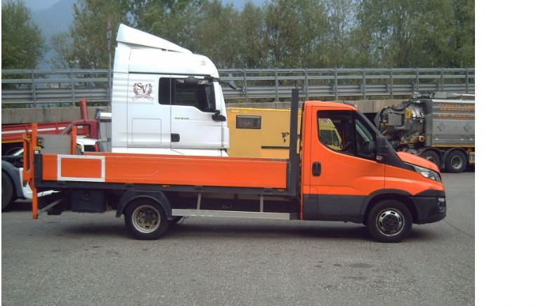 Iveco DAILYdaily 35-140 - Μικρό φορτηγό με καρότσα: φωτογραφία 2 Iveco DAILYdaily 35-140 - Μικρό φορτηγό με καρότσα: φωτογραφία 2