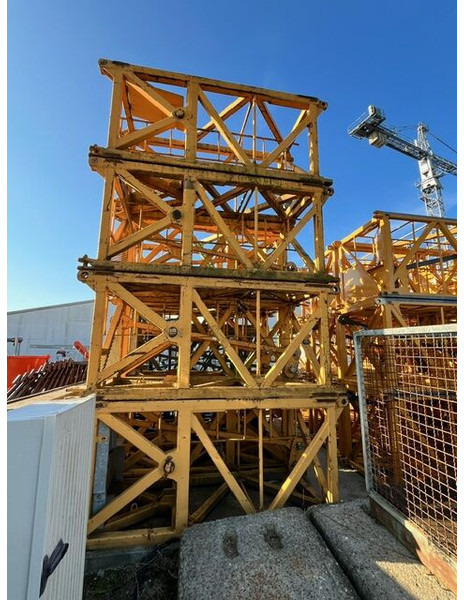 Liebherr 120K.1 towers sections - Πυργογερανός: φωτογραφία 2 Liebherr 120K.1 towers sections - Πυργογερανός: φωτογραφία 2