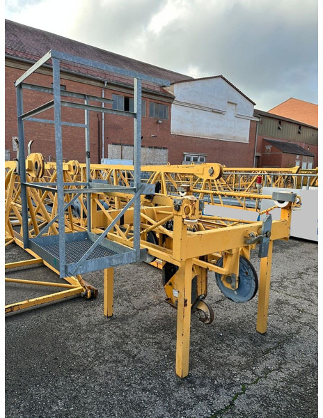 Liebherr 132EC-HM6, 60m jib, 2006yom - Πυργογερανός: φωτογραφία 3 Liebherr 132EC-HM6, 60m jib, 2006yom - Πυργογερανός: φωτογραφία 3