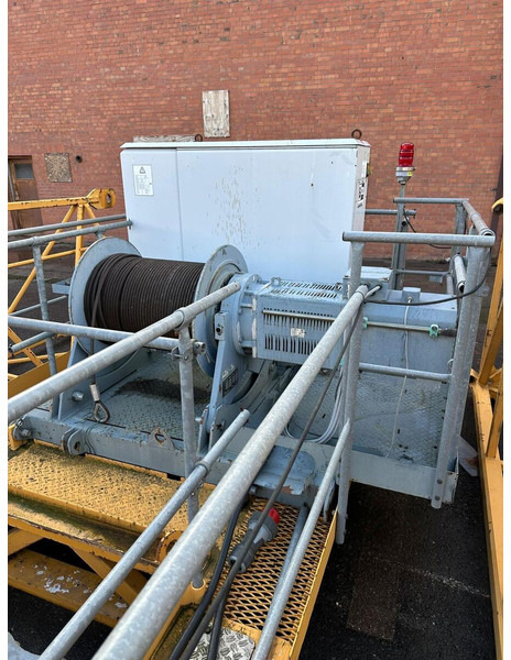 Liebherr 132EC-HM6, 60m jib - Πυργογερανός: φωτογραφία 5 Liebherr 132EC-HM6, 60m jib - Πυργογερανός: φωτογραφία 5