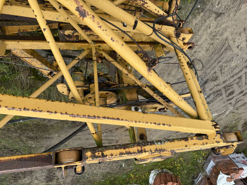 Liebherr 35K 1994yom, 36m jib - Πυργογερανός: φωτογραφία 5 Liebherr 35K 1994yom, 36m jib - Πυργογερανός: φωτογραφία 5