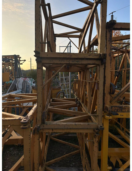 Liebherr 35K towers set - Πυργογερανός: φωτογραφία 1 Liebherr 35K towers set - Πυργογερανός: φωτογραφία 1