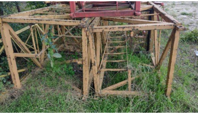 Liebherr 40K towers - Αυτοανεγειρόμενος γερανός: φωτογραφία 2 Liebherr 40K towers - Αυτοανεγειρόμενος γερανός: φωτογραφία 2