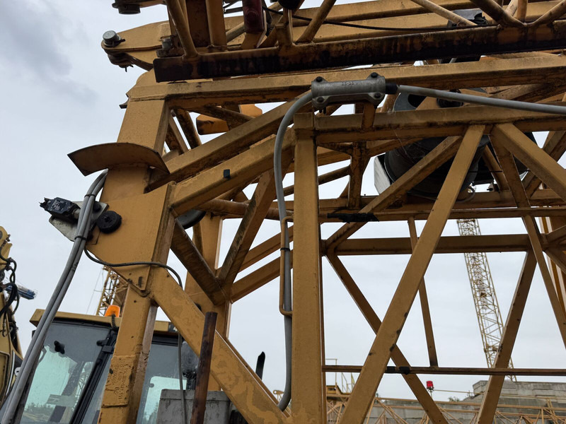 Liebherr 42K.1, 2008 yom - some Works needed - Πυργογερανός: φωτογραφία 4 Liebherr 42K.1, 2008 yom - some Works needed - Πυργογερανός: φωτογραφία 4