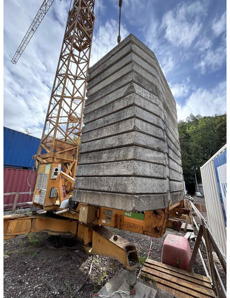 Liebherr 63K, 1994, 43m jib, radio control - Πυργογερανός: φωτογραφία 2 Liebherr 63K, 1994, 43m jib, radio control - Πυργογερανός: φωτογραφία 2