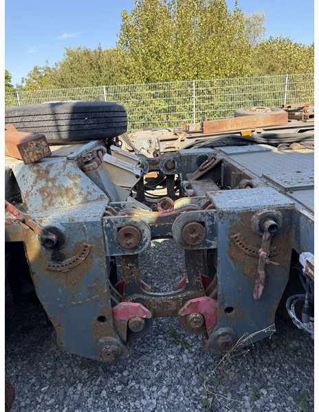 Liebherr 80km/h axeles for all self erecting 32K 35K 42K 50K 63K 71K - Πυργογερανός: φωτογραφία 2 Liebherr 80km/h axeles for all self erecting 32K 35K 42K 50K 63K 71K - Πυργογερανός: φωτογραφία 2