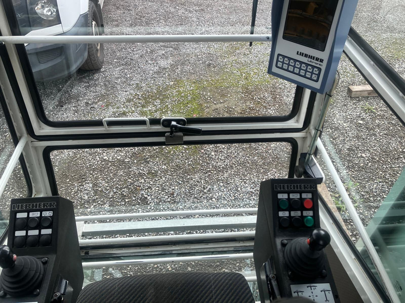 Liebherr 85EC-B 2012yom - Πυργογερανός: φωτογραφία 3 Liebherr 85EC-B 2012yom - Πυργογερανός: φωτογραφία 3