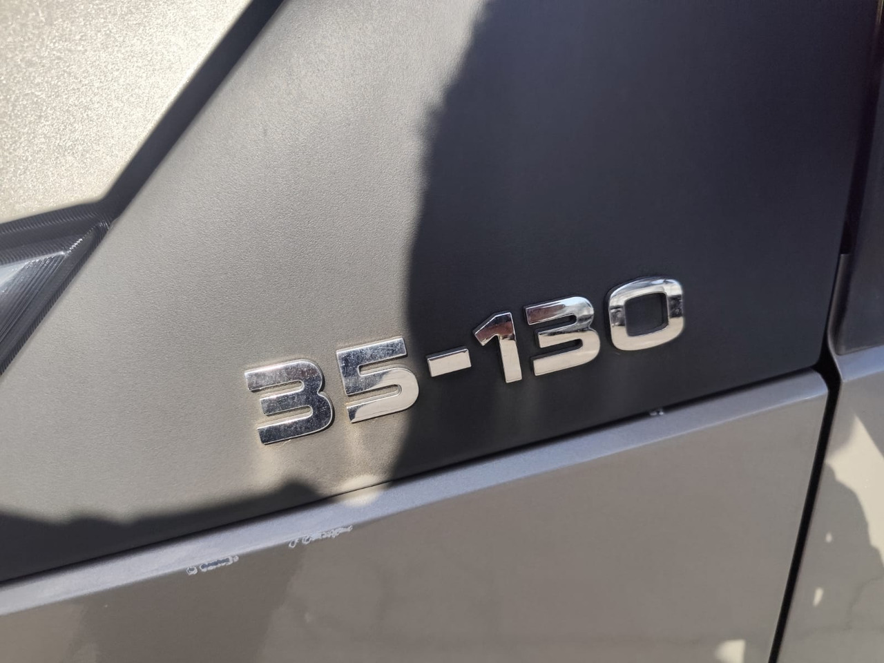 IVECO DAILY 35-130 - Φορτηγό με γερανό, Όχημα με ανατρεπομενη καροτσα: φωτογραφία 4 IVECO DAILY 35-130 - Φορτηγό με γερανό, Όχημα με ανατρεπομενη καροτσα: φωτογραφία 4